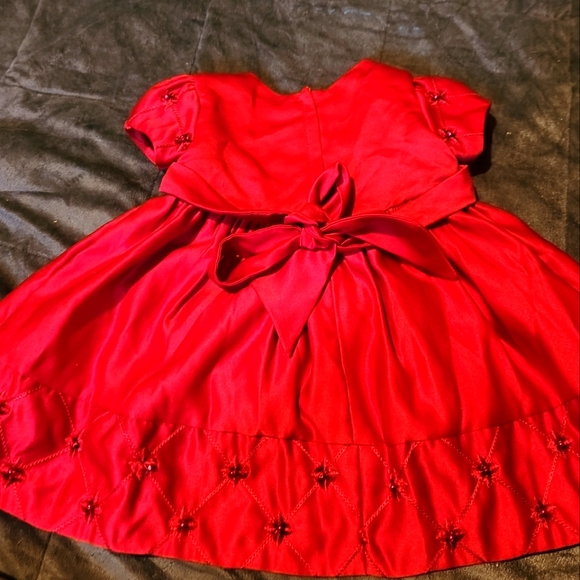 Cinderella gown - Picture 2 of 3